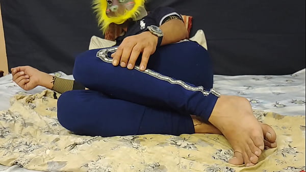 Desi girl Giving me Service Hair Removal-Hindi Audio