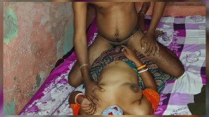 Indian hot bhabhi ki chudai Desi style me boyfriend ke sath