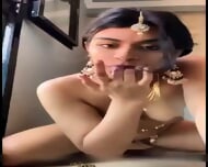 Beautiful desi NRI jewellery girl squirting hard
