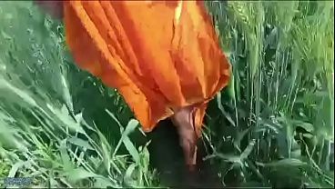 desi bhabhi fucked in the wheat field by hasband