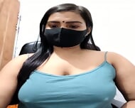 Desi girl changing clothes