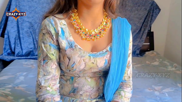 Desi Indian Beautiful Bhabhi ka Ghar Me Boyfriend Ke Sat Gapa Gap