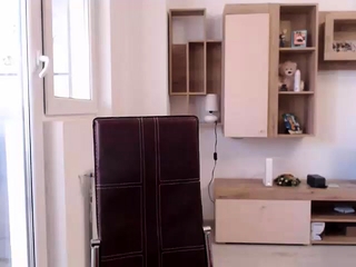 Desi Indian Girl Show boobs on webcam